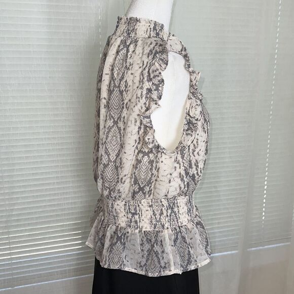 Japna L Ivory Gray Mock Neck Sleeveless Ruffle Animal Print Peplum Blouse - Picture 6 of 11